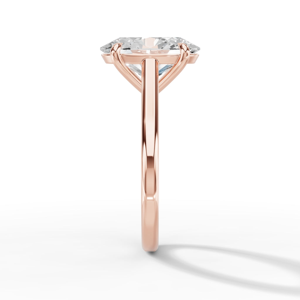 The Oval Solitaire