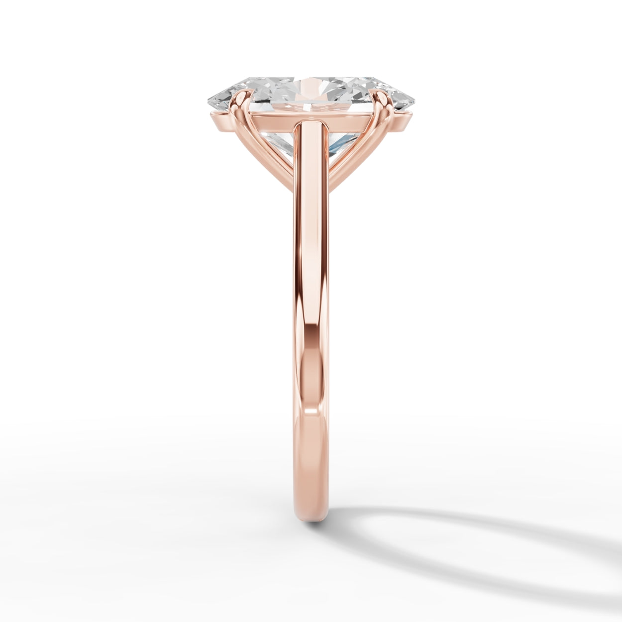 The Oval Solitaire