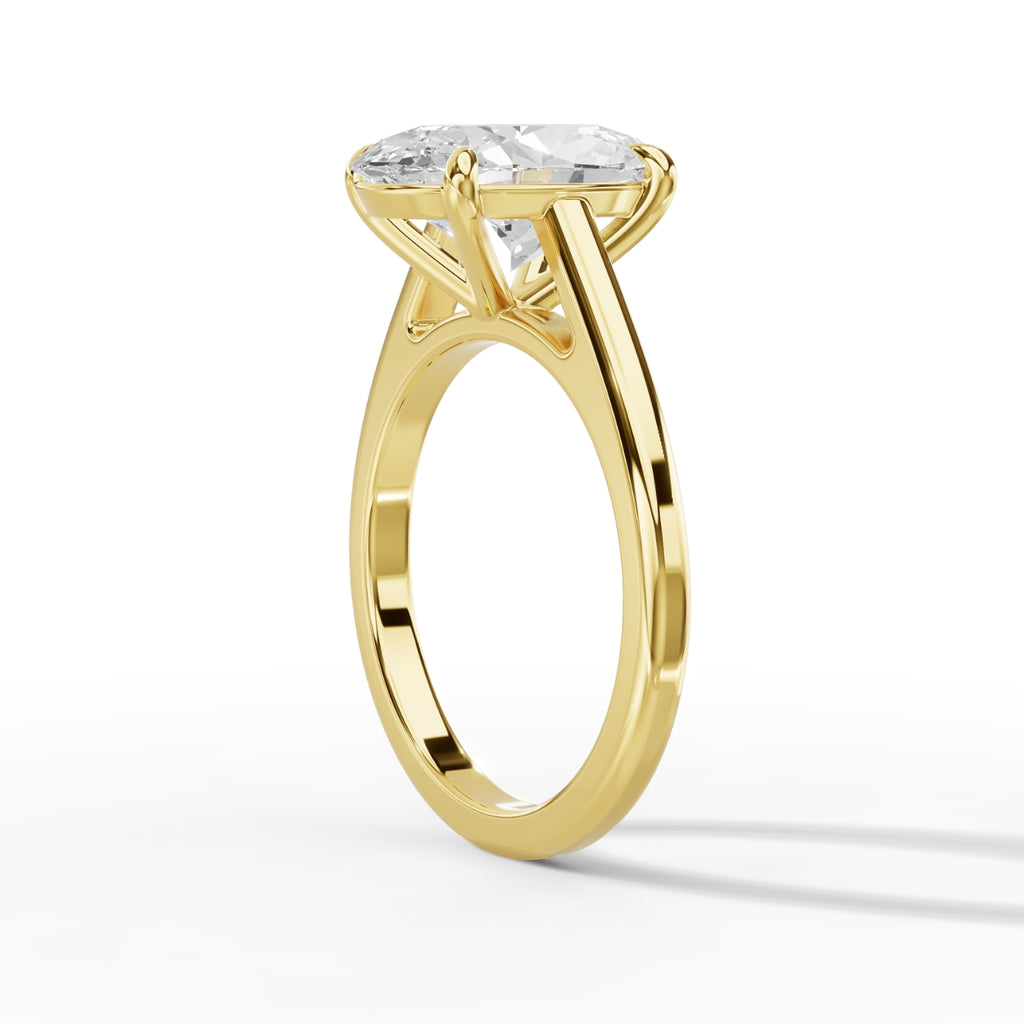 The Oval Solitaire