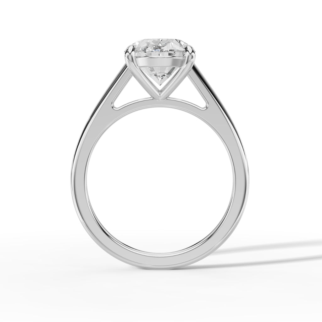 The Oval Solitaire