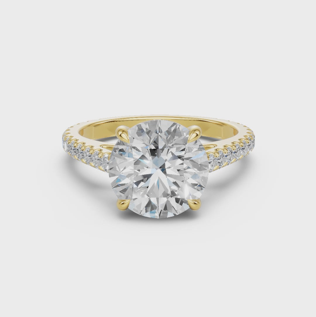 The Round Pave