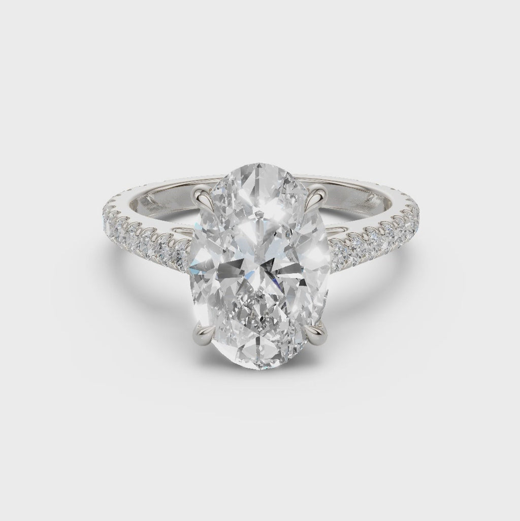 The Oval Pave
