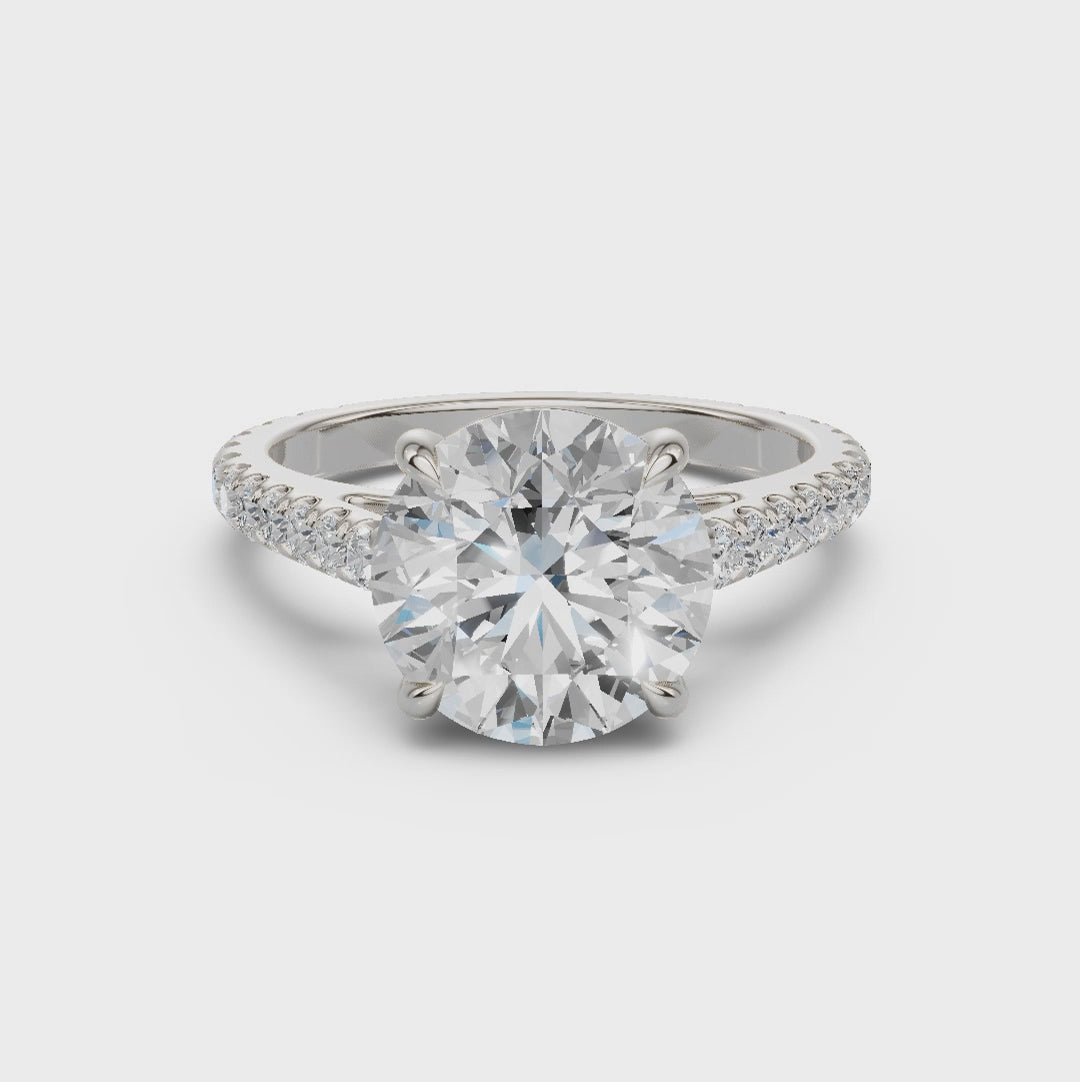 The Round Pave